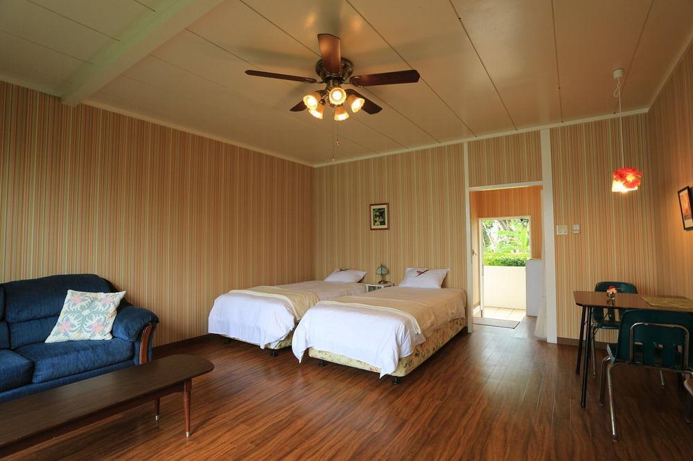 Aloha Hotel Nago Exterior photo